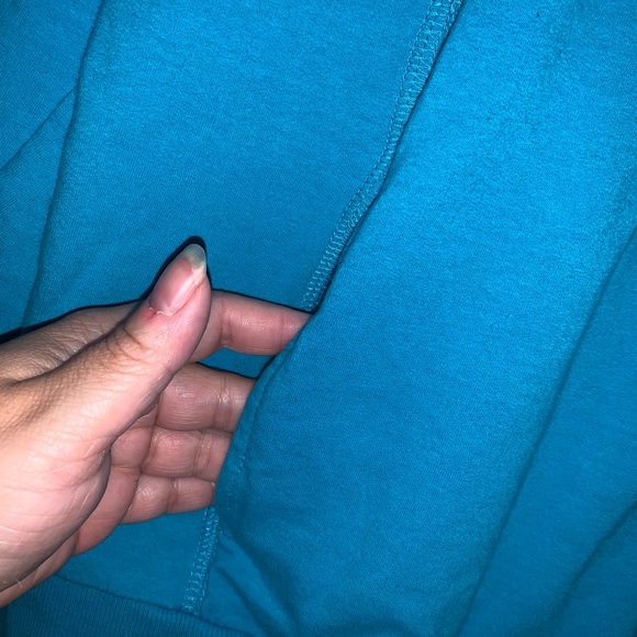 Fabletics Pullover Women’s Size Large - Picture 3 of 6